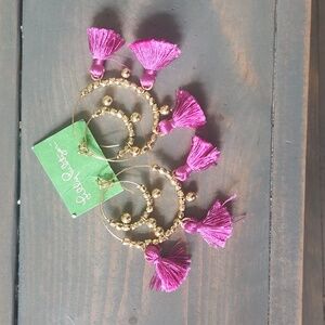 Lilly Pulitzer gold hoop earrings